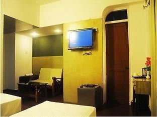 Ganga International Hotel Chennai Esterno foto