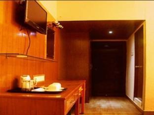 Ganga International Hotel Chennai Esterno foto